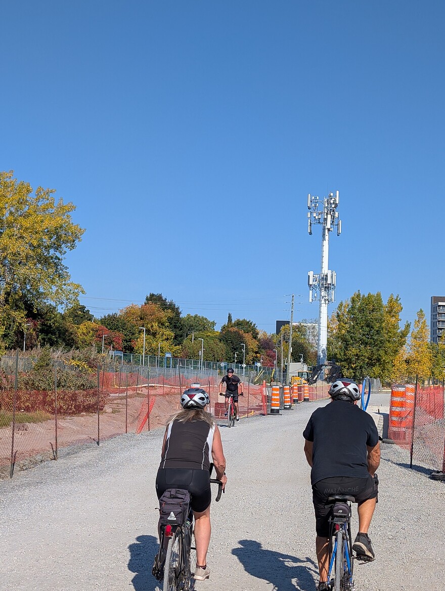 PXL_20251005_140301173.MP