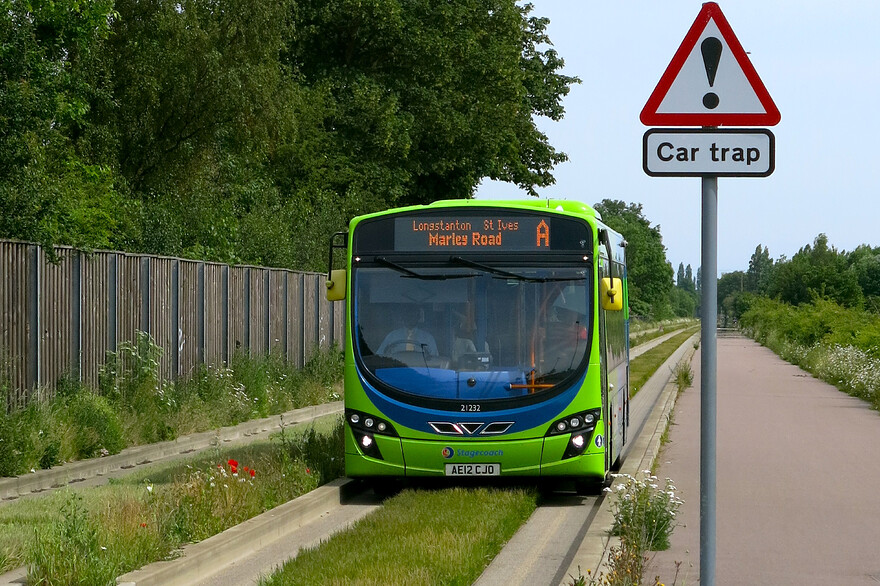 Cambridge-busway_3by2
