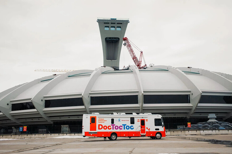 Photo: Adil Boukind Le Devoir — La clinique mobile vise à recevoir environ de six à huit patients par jour