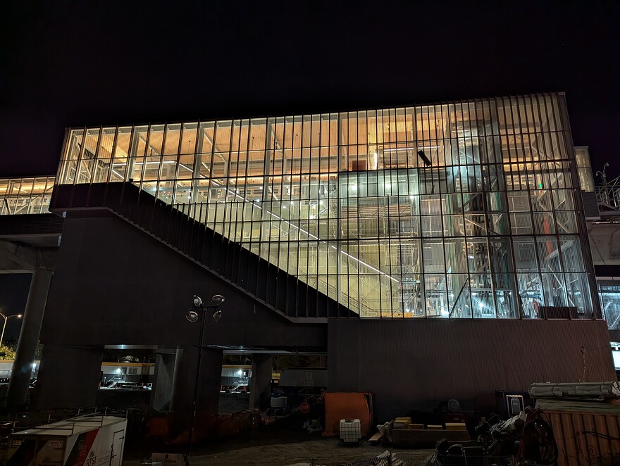 PXL_20241021_013759740