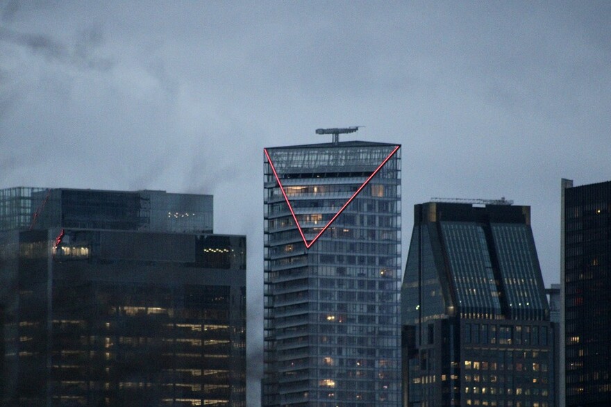 Bâtiment du Victoria sur le Parc vue depuis l'île Notre-Dame