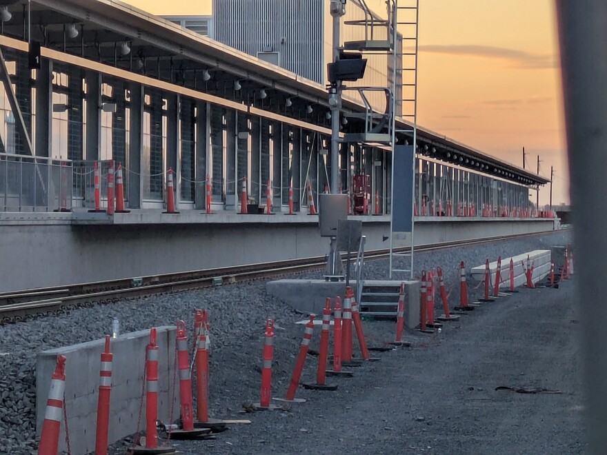 PXL_20251003_221528763