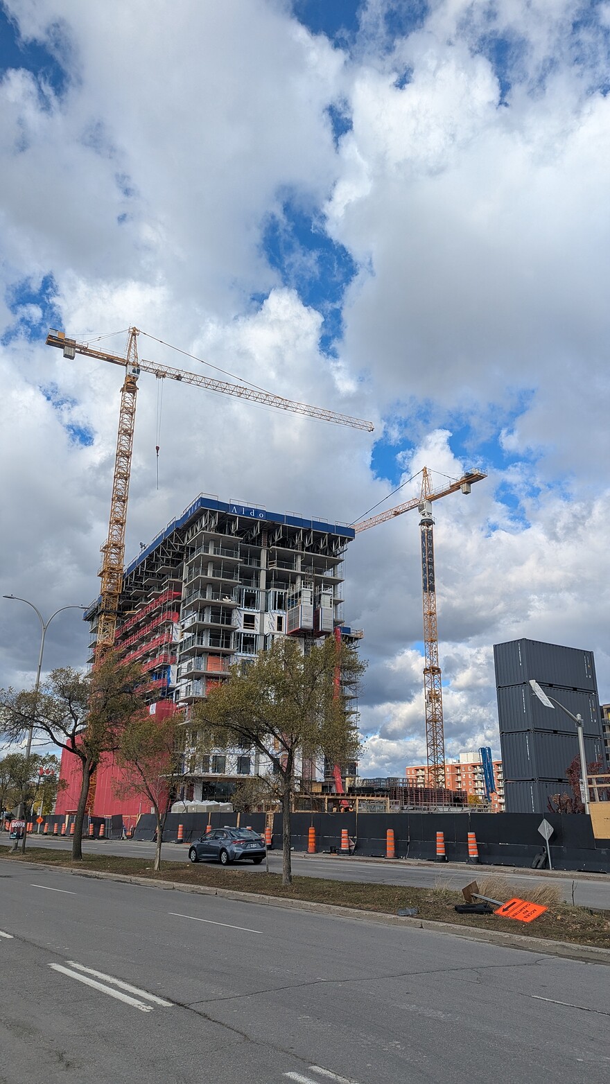 PXL_20251104_175304535