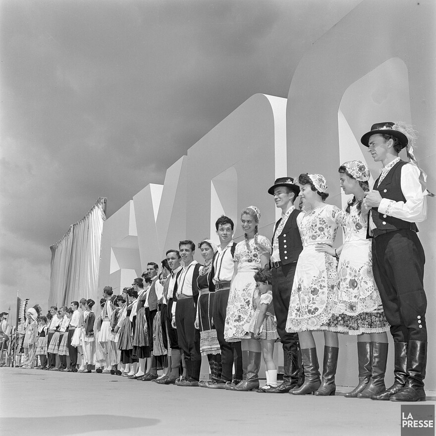 06M_P833S5D1963-0051_0003