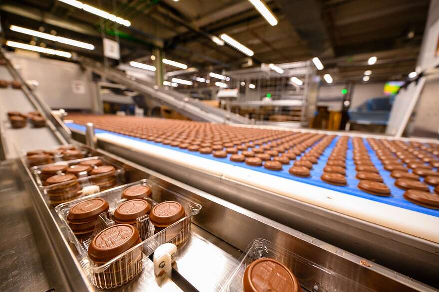 Lors du passage du <em>Soleil</em>, des truffés étaient sur la ligne de production.