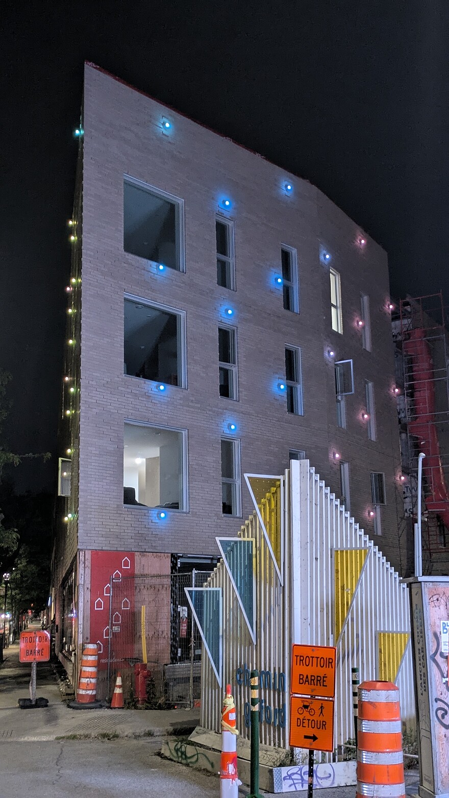 PXL_20250902_030952794.MP