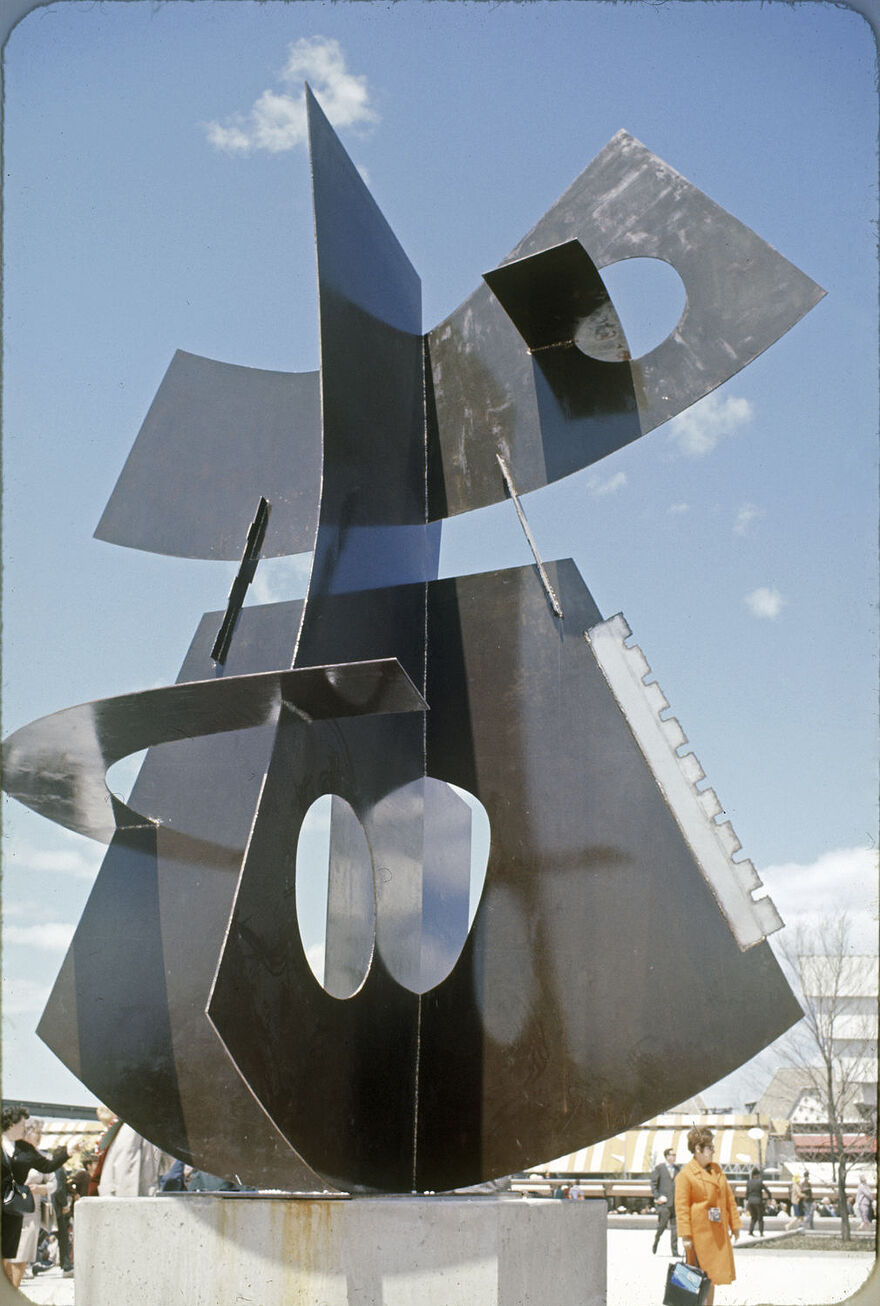 06M_P586S1SS1D1967-034_002