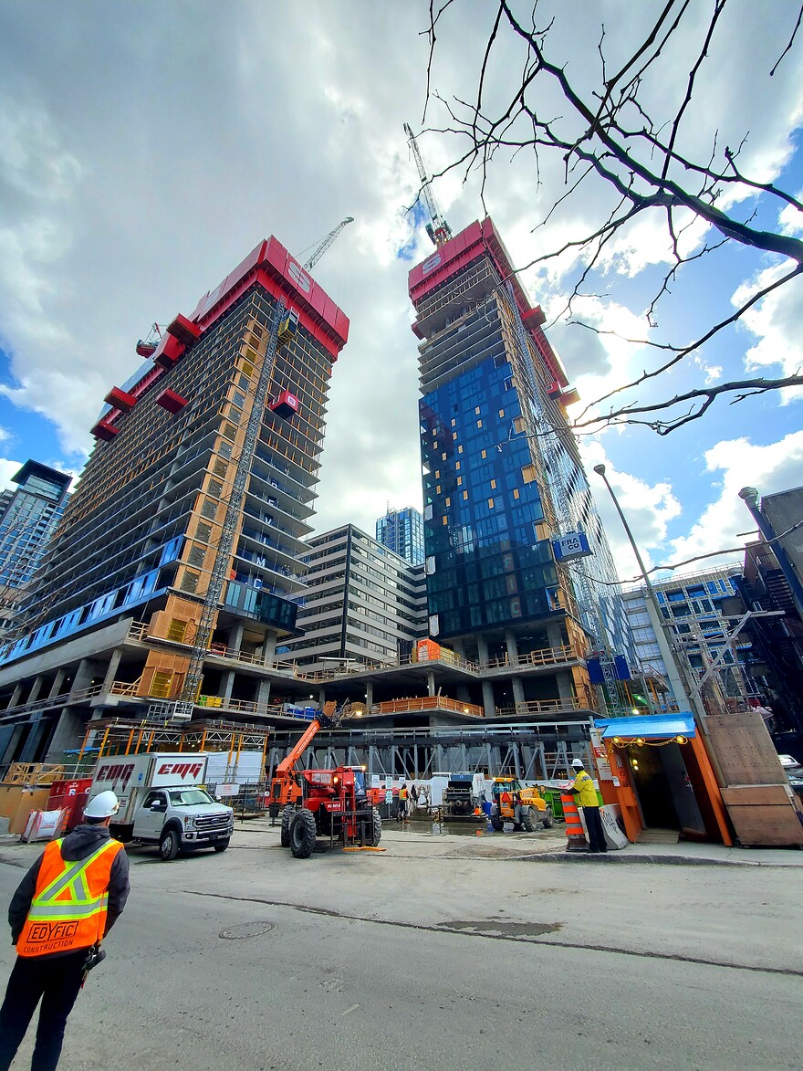 Future Montreal projects + Econ updates (nightlife, approval, areas