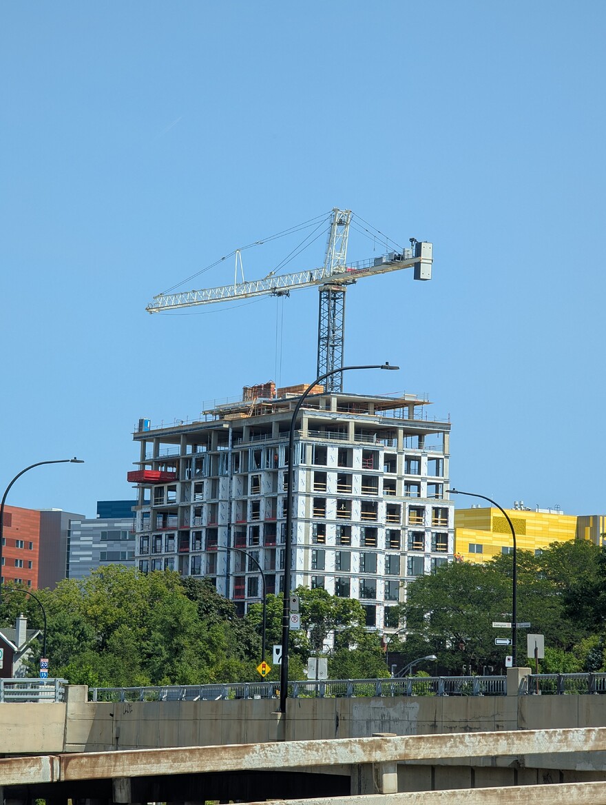 PXL_20250806_171337920