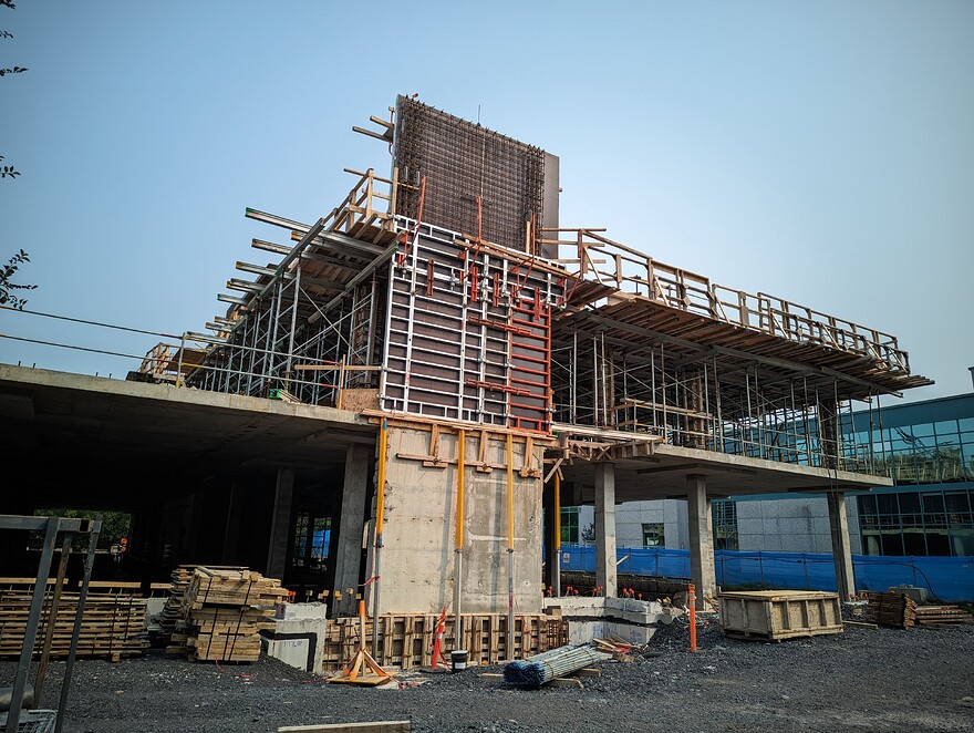 AGC_20250803_200238535