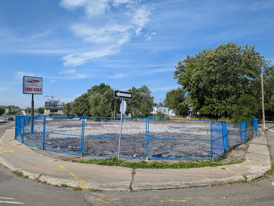 PXL_20250904_183222889