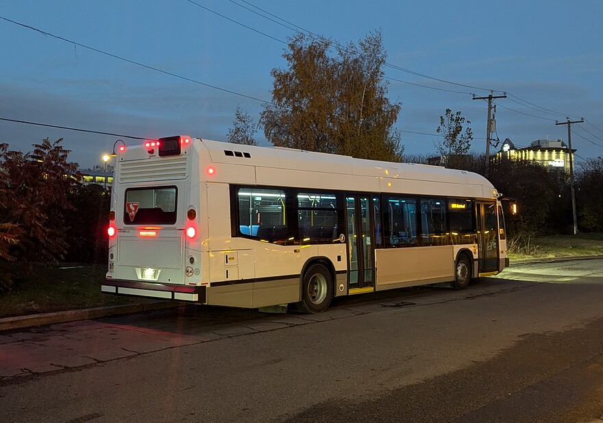 PXL_20241105_220310452