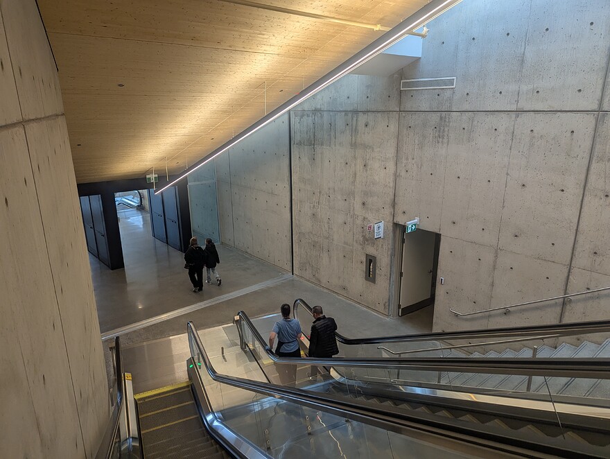PXL_20250322_171208951