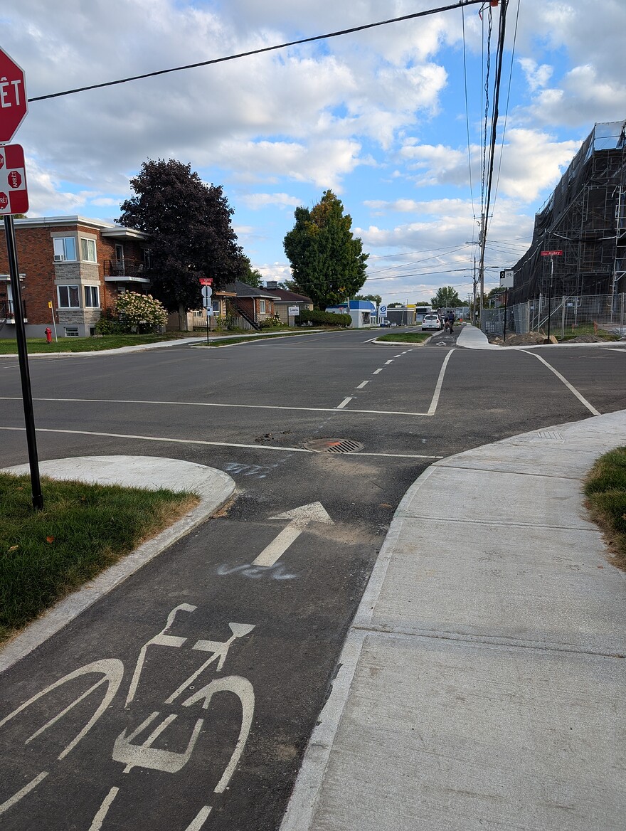 PXL_20250914_212802060