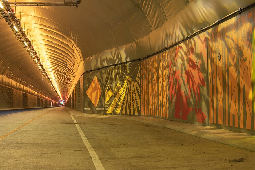 Wall art in the 3Km long Fyllingsdalen photographed before opening for Bybanen Utbygging 07.03.2023