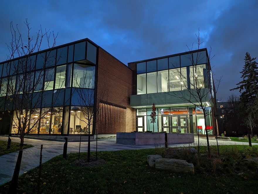 AGC_20251101_221019239.NIGHT