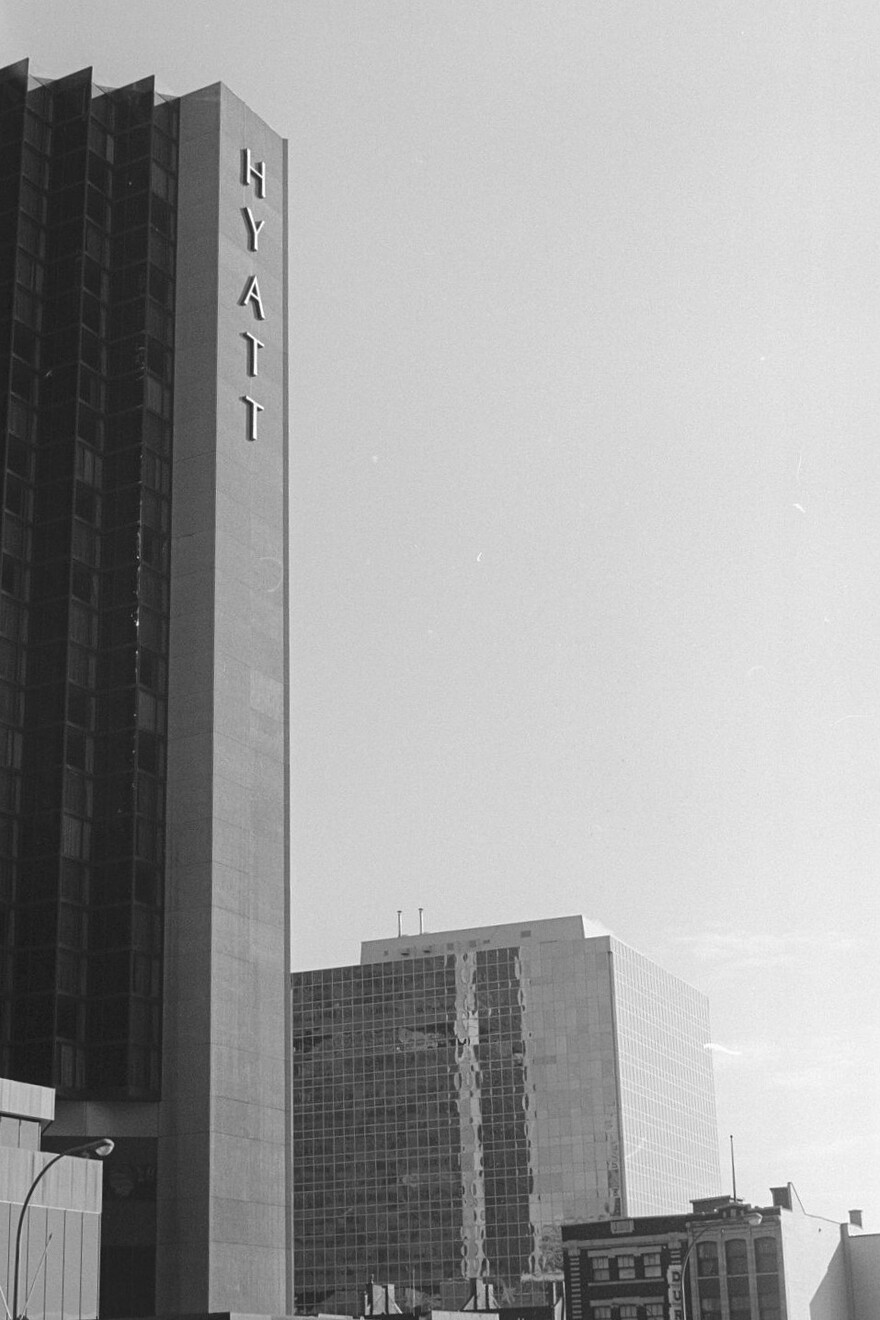 06M_E6S7SS1P780950_008