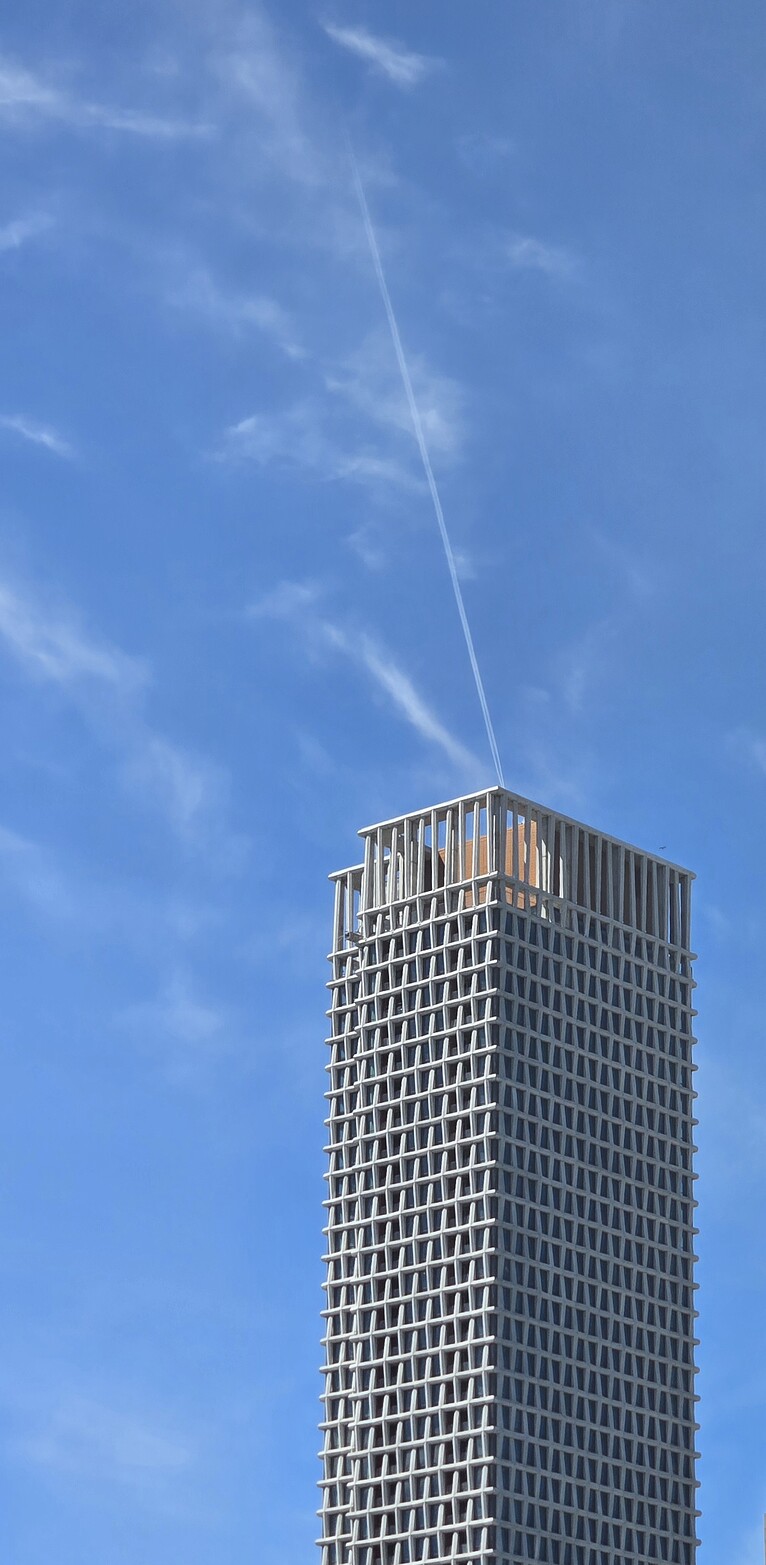 20260425_125840