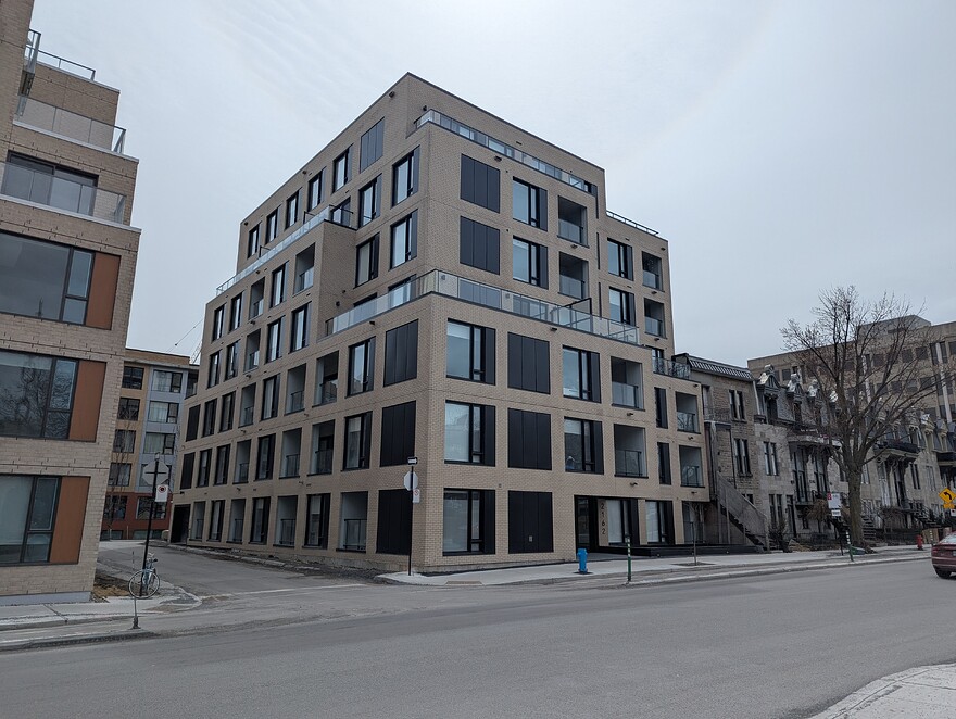 PXL_20260404_161117883