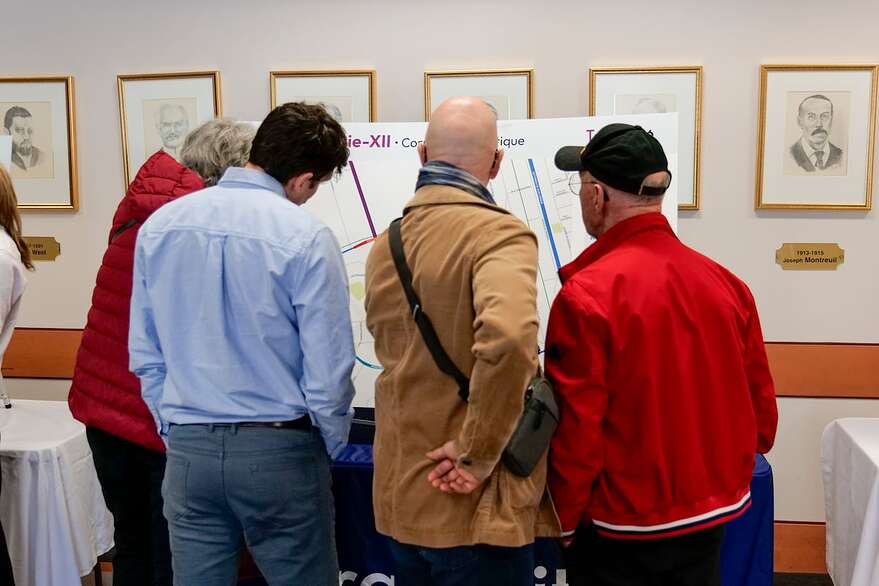 Les cartes grand format étaient particulièrement efficaces pour permettre aux citoyens de visualiser les travaux dans un secteur bien précis.