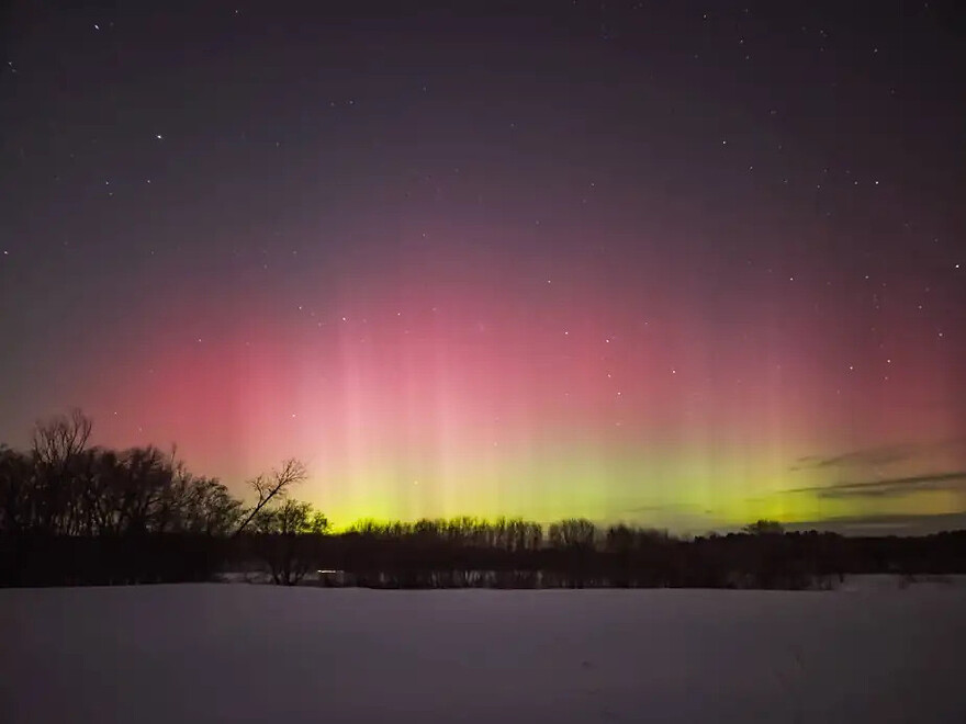 PHOTO JEAN CÔTÉ, TIRÉE DU GROUPE FACEBOOK AURORES DU QUÉBEC — Champlain, en Mauricie