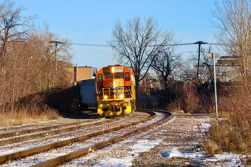 12F1681F-BBBF-441A-8B55-AB67FCC0B34F_1_201_a