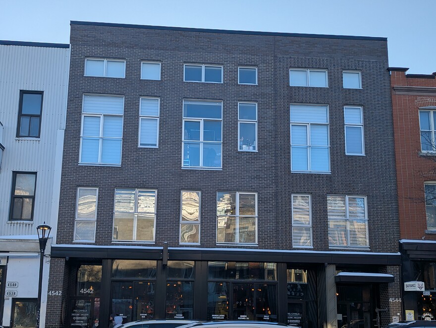 PXL_20251227_191652378.MP