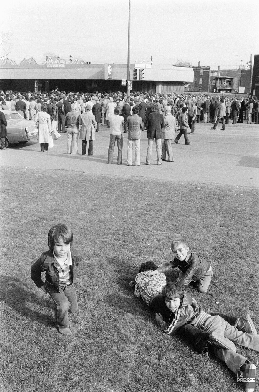 06M_P833S5D1980-0189_018