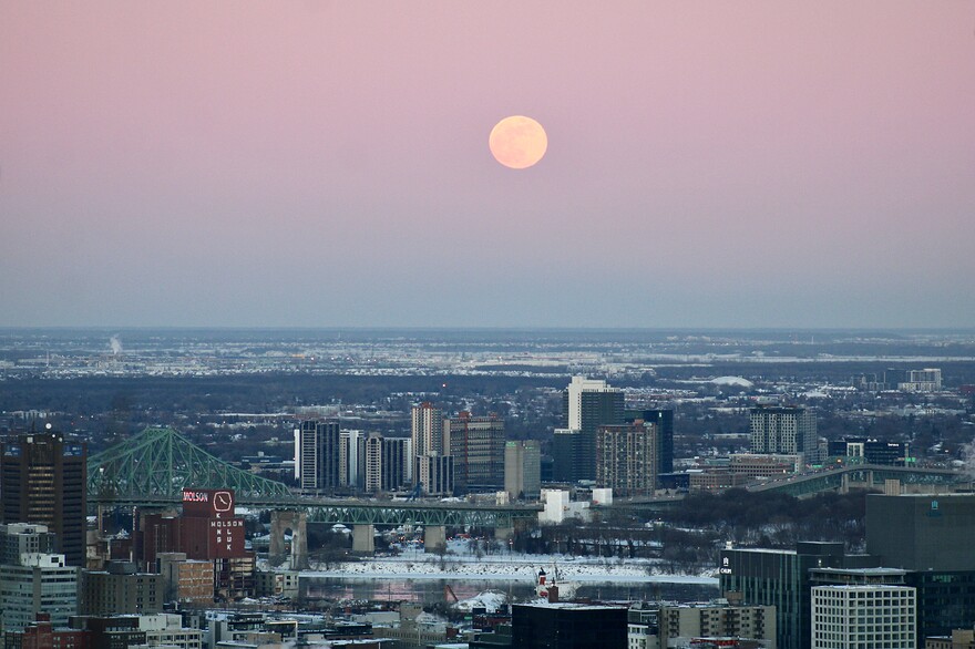 E3A11F6C-253D-4BF0-9B9E-D6807781090B_1_201_a