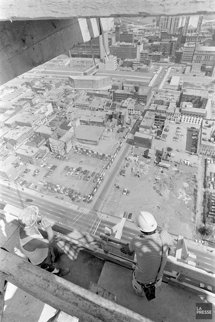 06M_P833S5D1974-0321_0006