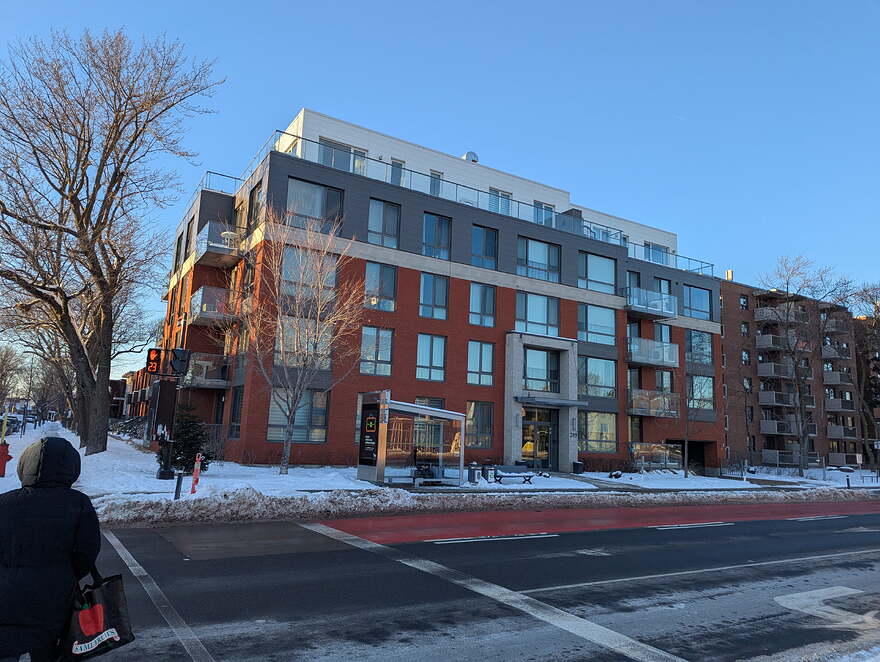 PXL_20251227_202026942.MP