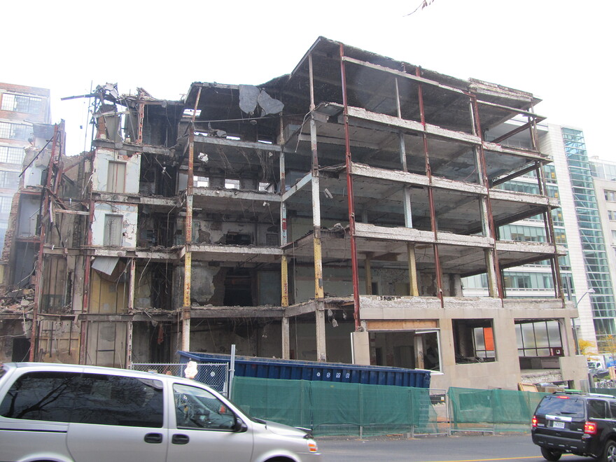 20111026_160822_8EAB34B6