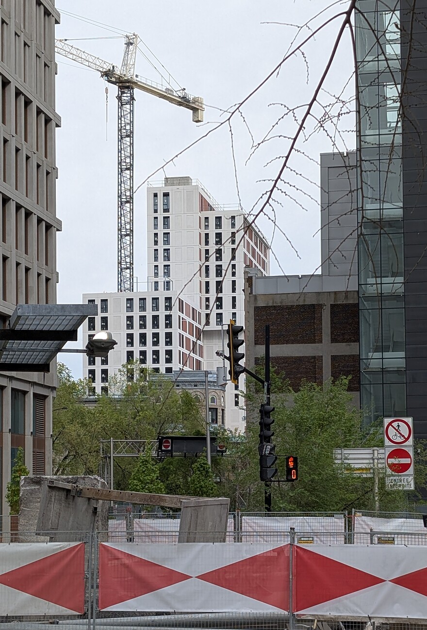 PXL_20260523_210524281~2
