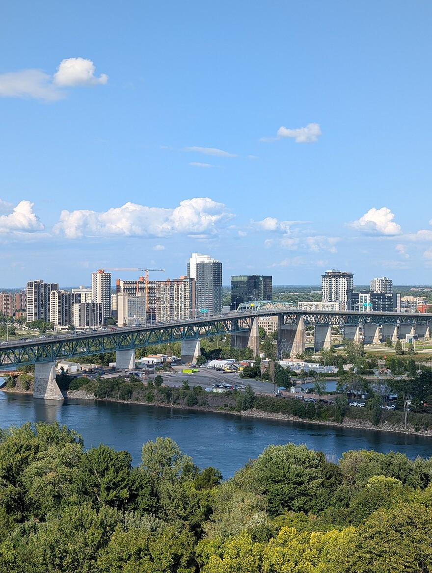PXL_20260822_203616582