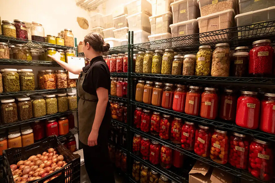 PHOTO MARCO CAMPANOZZI, LA PRESSE — Le « caveau » du Candide