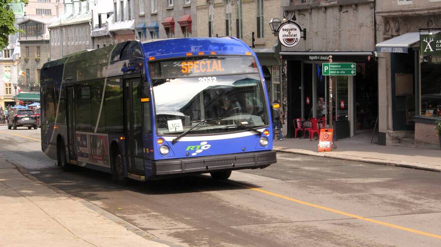 ÉquiMobilité : une bonification de 2,35 M$ pour élargir l’accès au transport en commun | 11 décembre 2025 | Article par Christophe Gagnon-Fortin