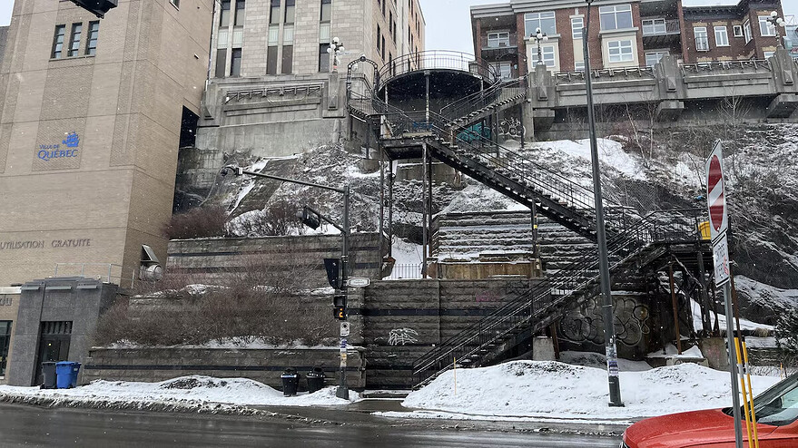 L’escalier du Faubourg entamera sa cure de jeunesse en 2027. Photo : Radio-Canada / Quentin Brunner