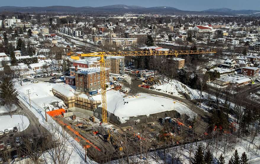 Les travaux pour le nouveau bâtiment ont commencé à l'automne dernier.