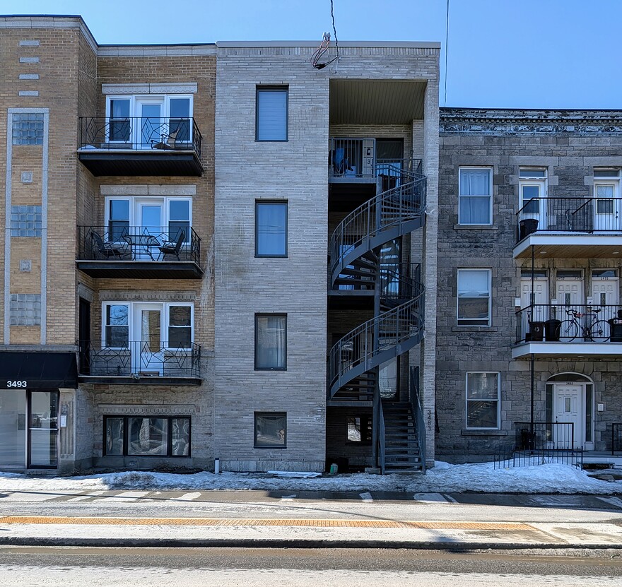 PXL_20260304_181102217