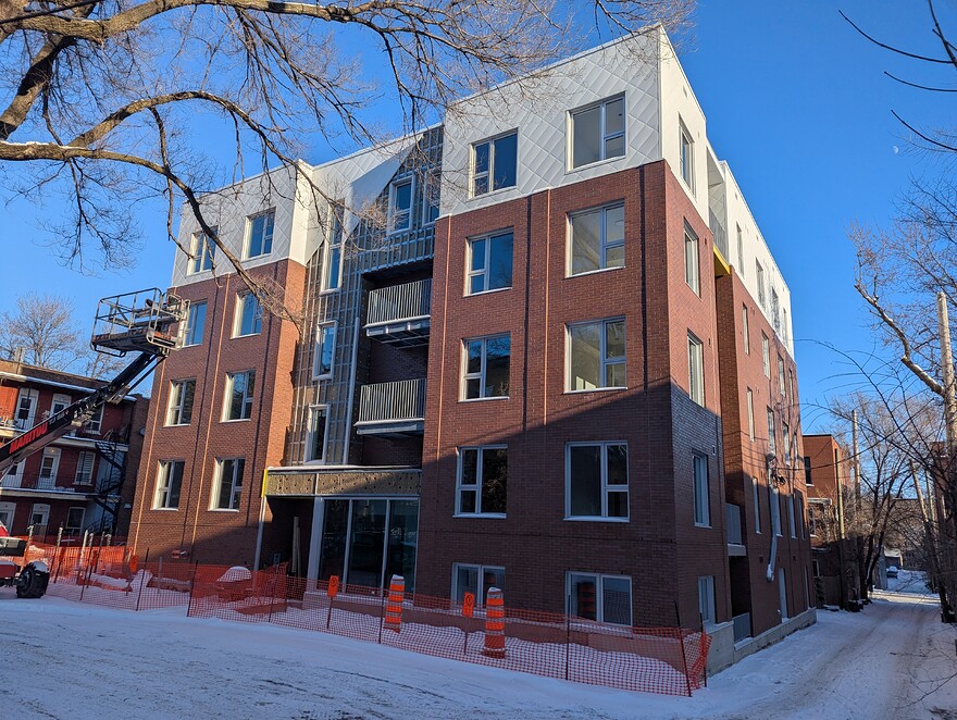 PXL_20251227_191841565 - Copy