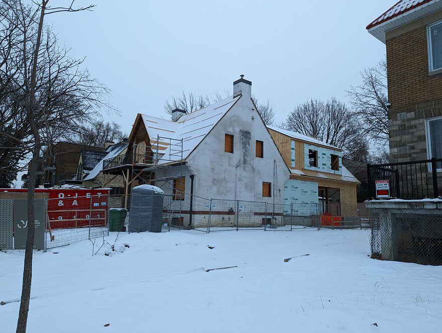 AGC_20251207_193300953