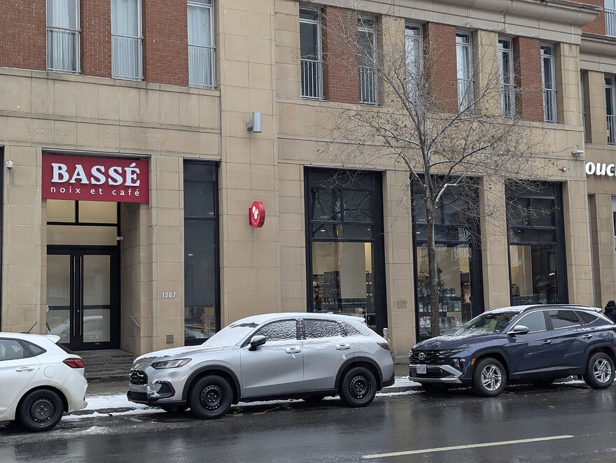 PXL_20251130_185115949