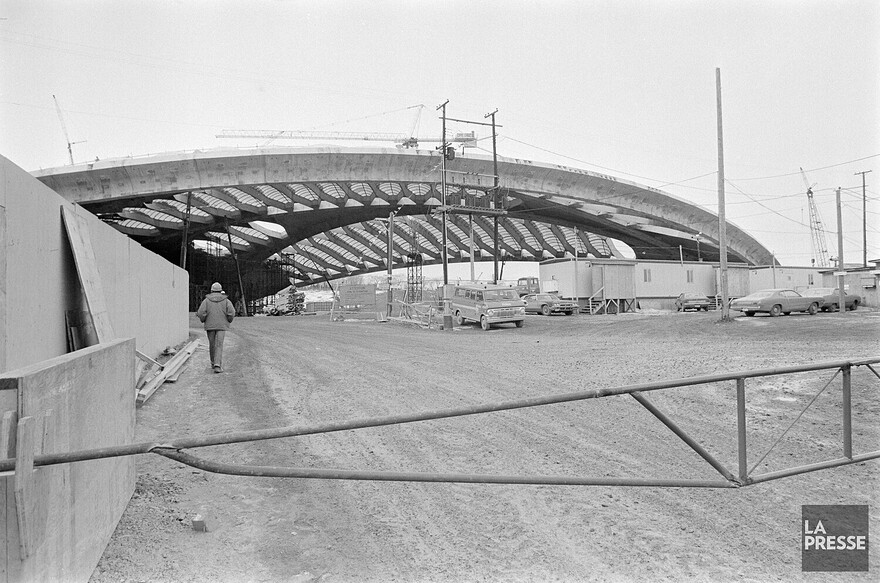 06M_P833S5D1975-0116_0011