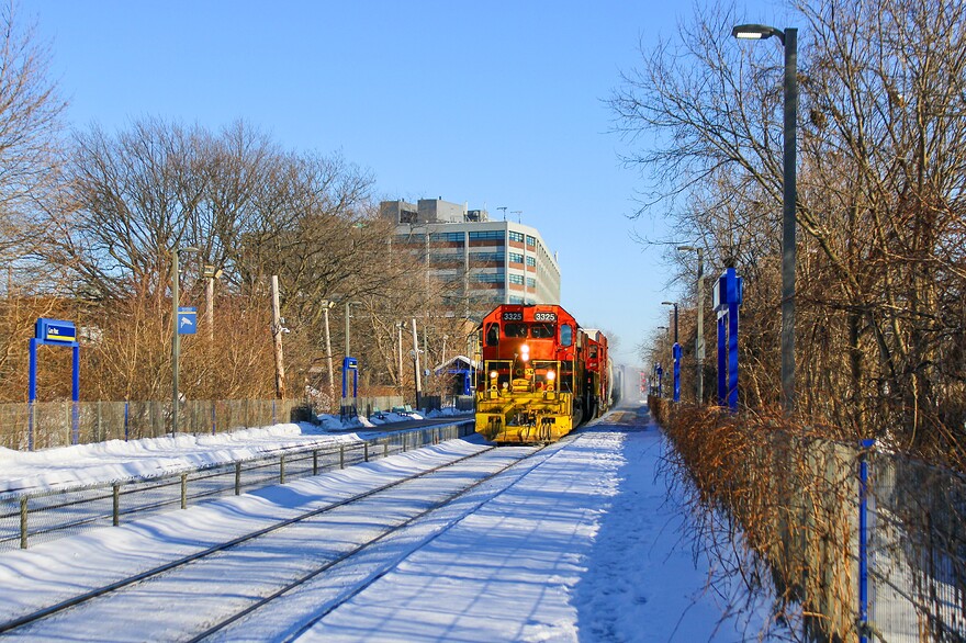 89B8369E-CB9D-401F-A4BD-CAF0157EA5EE_1_201_a