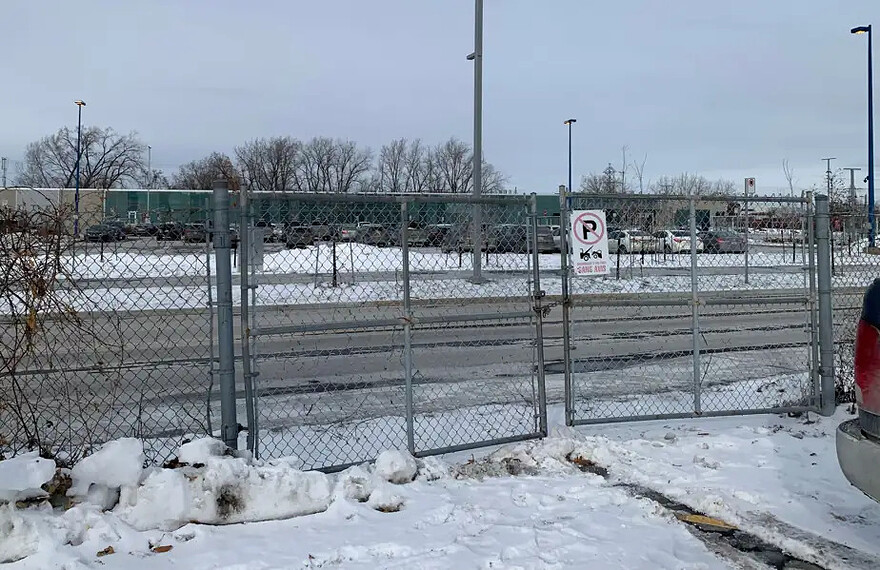 PHOTO FOURNIE PAR BOSKO DZEPINA — L’accès est bloqué depuis trois semaines maintenant.