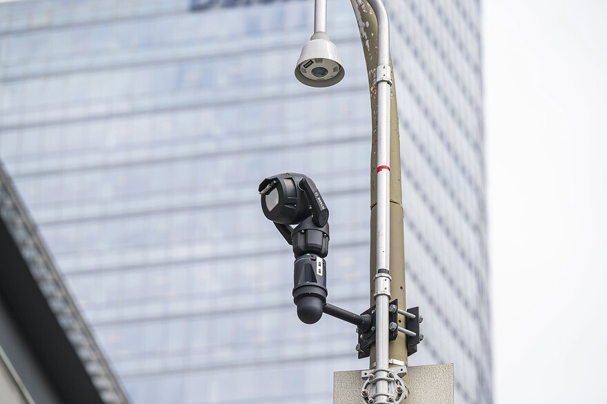 Camera intelligente et caméra-compteur de passages de personnes à vélo