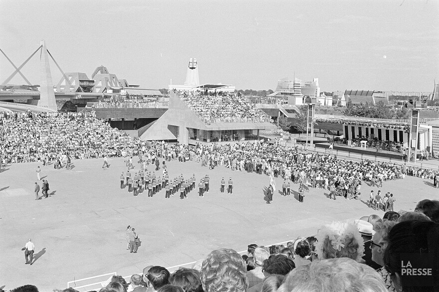 06M_P833S5D1970-0382_0001