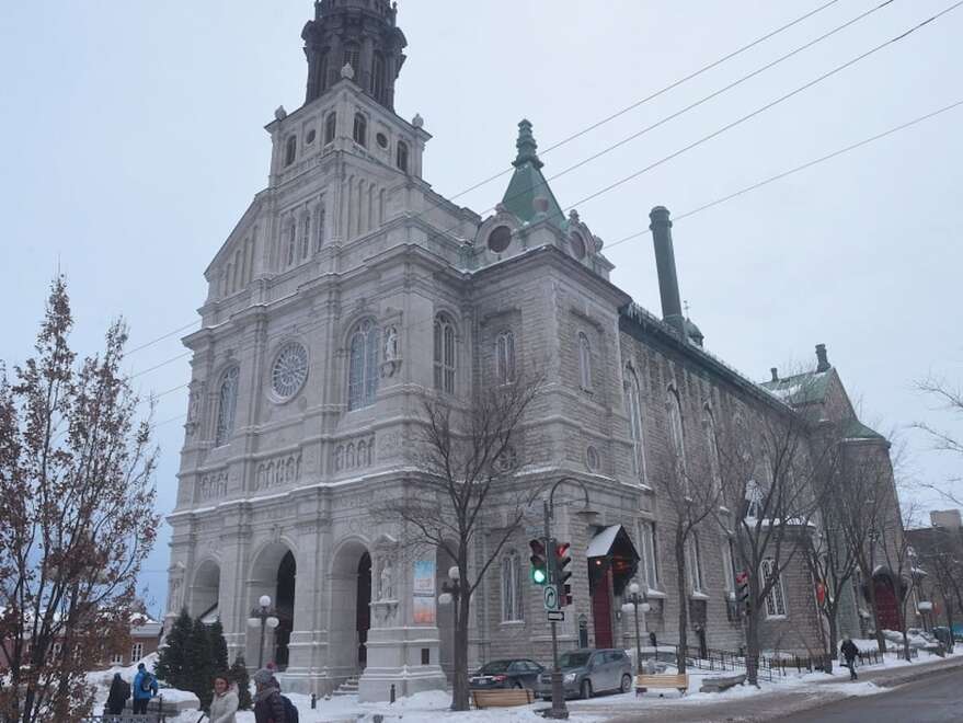 L'église Saint-Jean-Baptiste, construite en 1882, est fermée au culte depuis mai 2015.