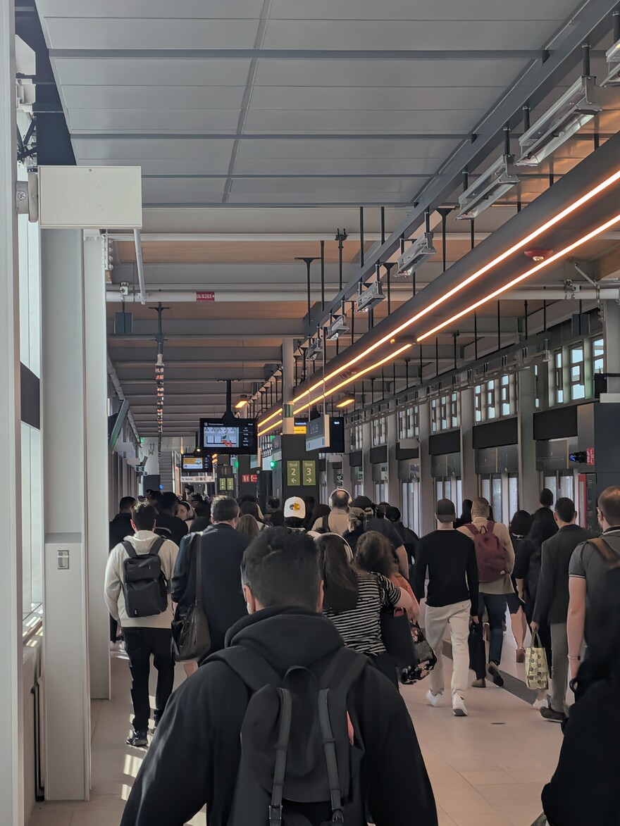 PXL_20260519_122749522