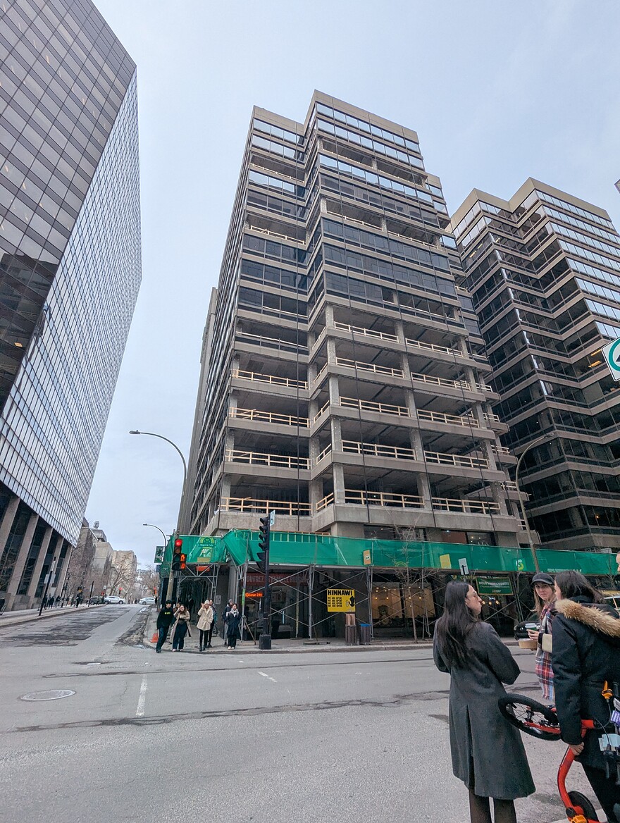 PXL_20260402_173252503